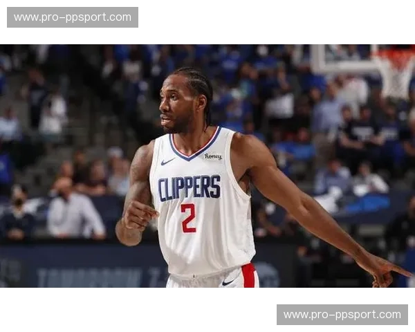 尘封的记忆：2003年湖人与马刺的恩怨情仇，那一年，谁主沉浮？